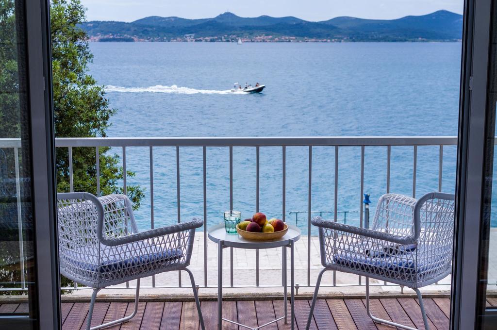 Sea Organ Apartment *